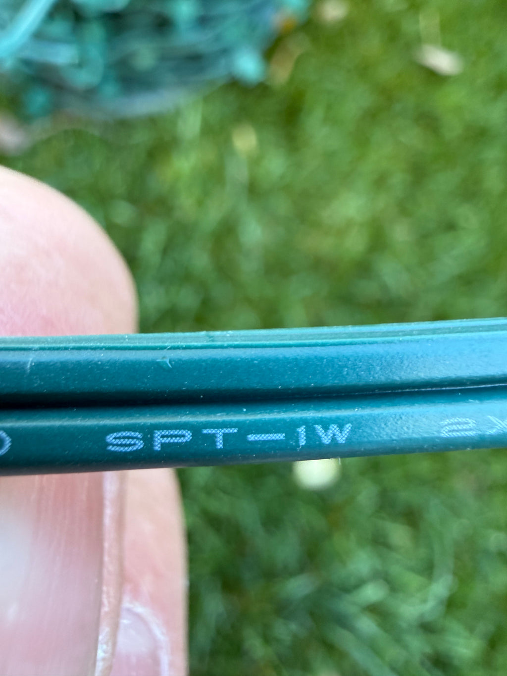 SPT-1 C9/C7 Socket Cable – 12" Spacing, 1000ft Green Spool