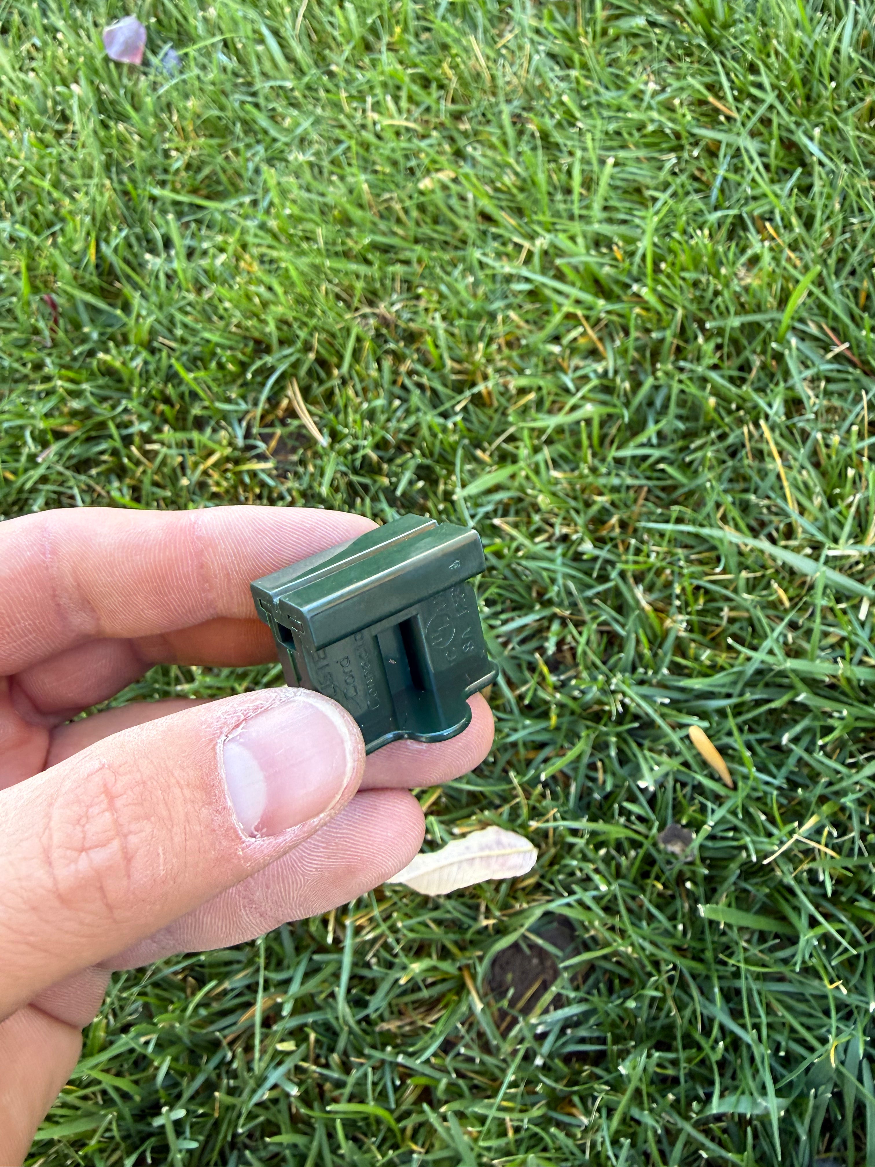 Green Female Plug SPT-1